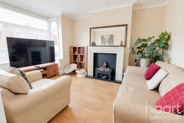 Wivelsfield Road, Warmsworth, DN4, photo 2