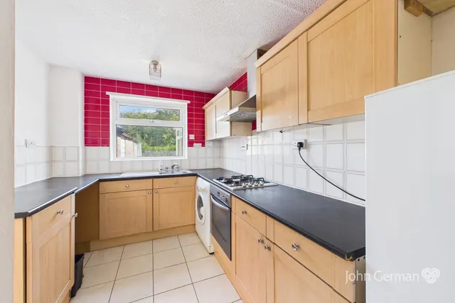 Hollowood Avenue, Littleover, photo 2