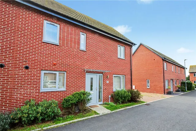 Holmes Court, Poringland, Norwich, Norfolk, NR14, photo 1