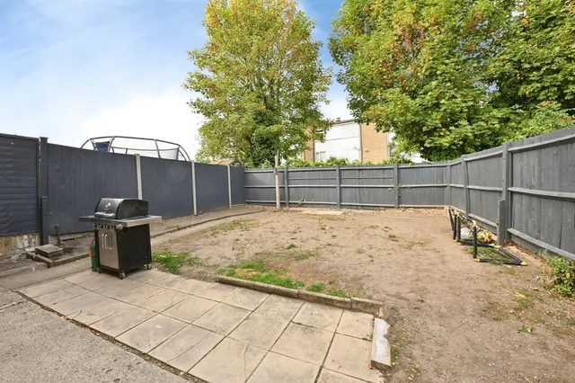 Lichfield Way, Broxbourne, EN10, photo 2