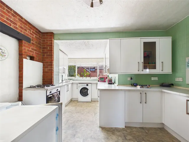 Ipswich Road, Colchester, CO4, photo 3