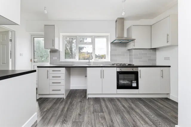 Caslon Way, Letchworth Garden City, SG6, photo 2