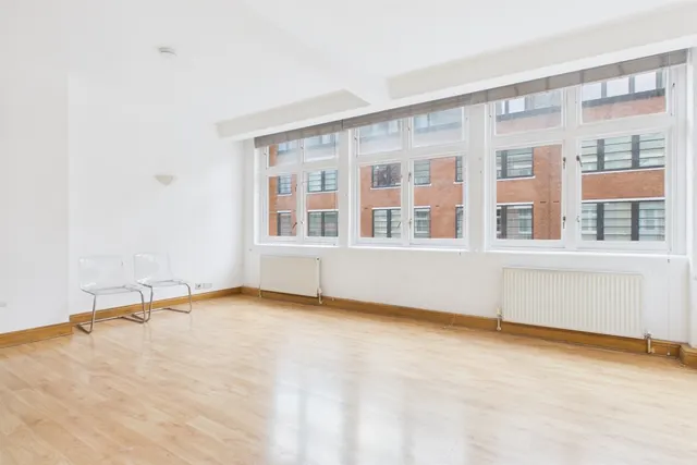 Photo 3 — 2 Strype Street, London, E1 7LF
