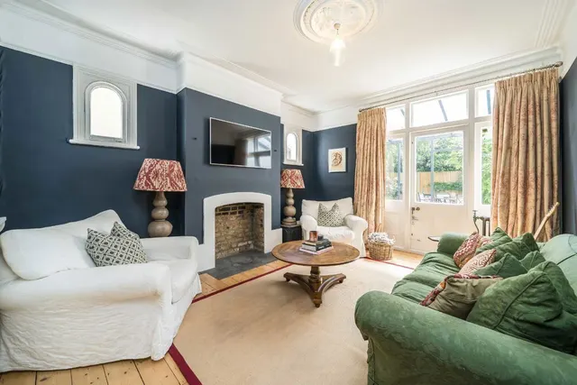 Kingscourt Road, SW16, photo 3