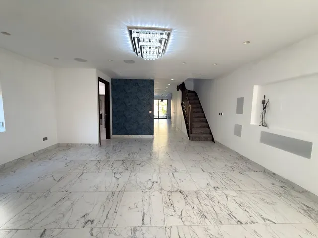 Sidney Road, Staines-Upon-Thames, TW18, photo 2