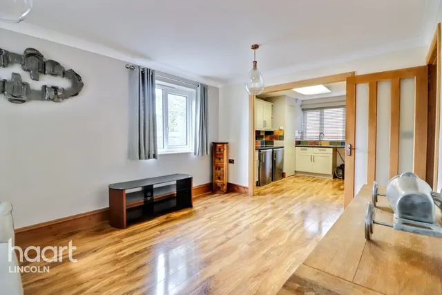 Williamson Street, Lincoln, LN1, photo 2