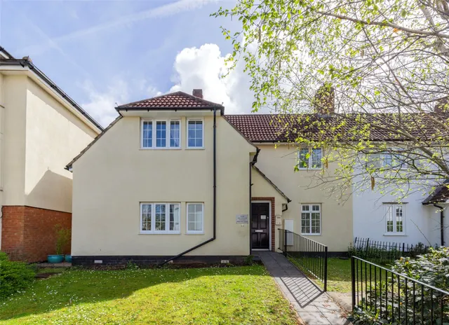 Henleaze Road, Bristol, BS9, photo 1
