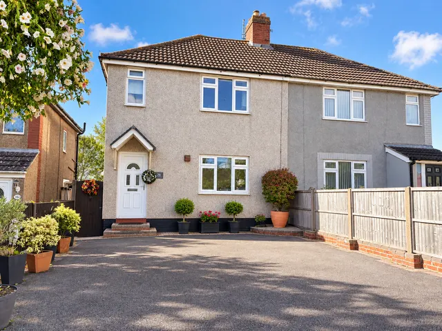 Hinckley Road, Ibstock, LE67, photo 1
