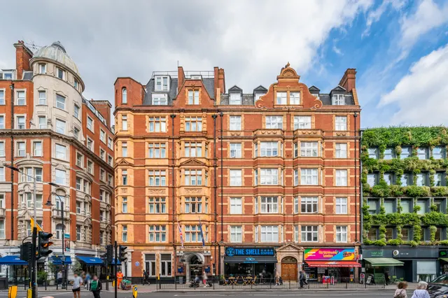 9 Russell Square Mansions, 122 Southampton Row, London, photo 1