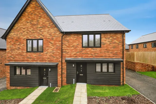 Farm Field Place, Herstmonceux, Hailsham, photo 1