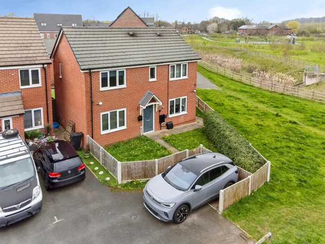 Starling Close, Shepshed, Loughborough, photo 1