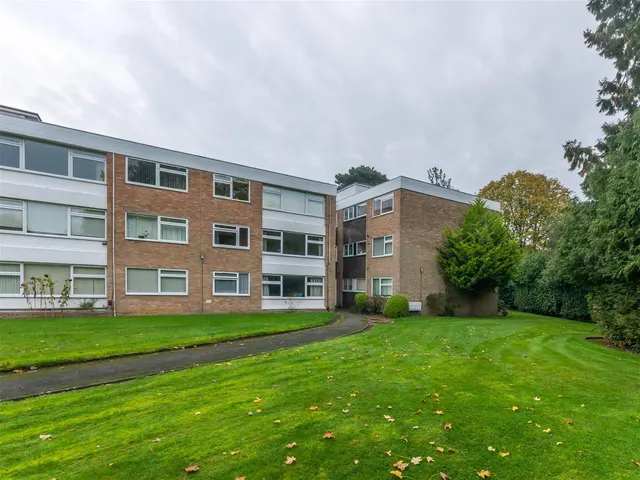 Heathfield Close, Potters Bar, EN6, photo 1