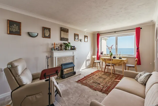Marine Parade, Seaford, BN25, photo 3