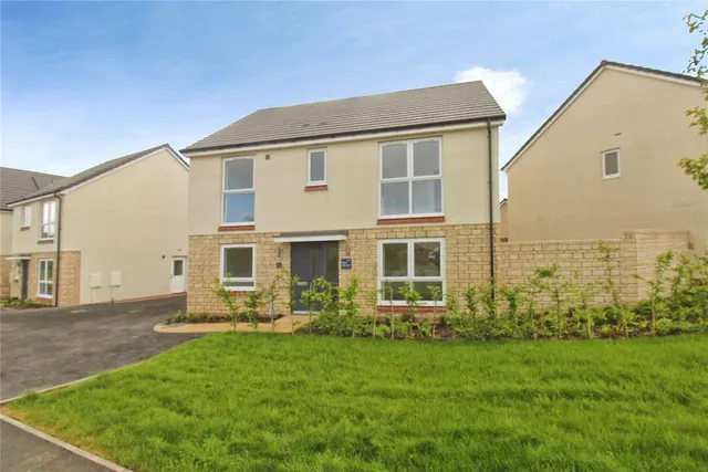 Rowden Chase, Chippenham, photo 1
