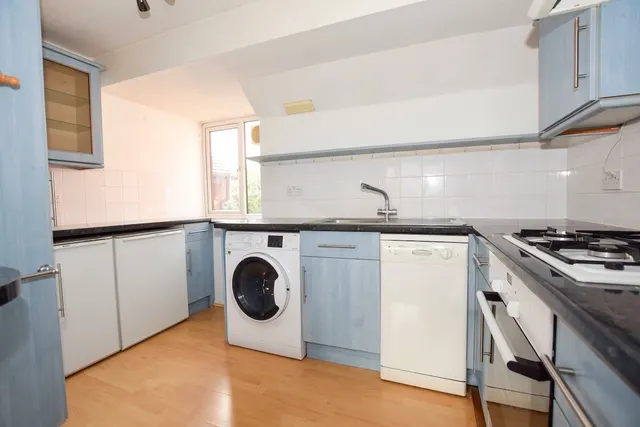 Malthouse Square, Princes Risborough, HP27, photo 3