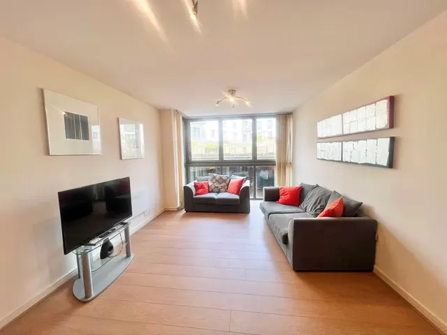 Liberty Place, Birmingham, B16, photo 2