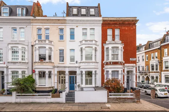 Oxberry Avenue, SW6, photo 1