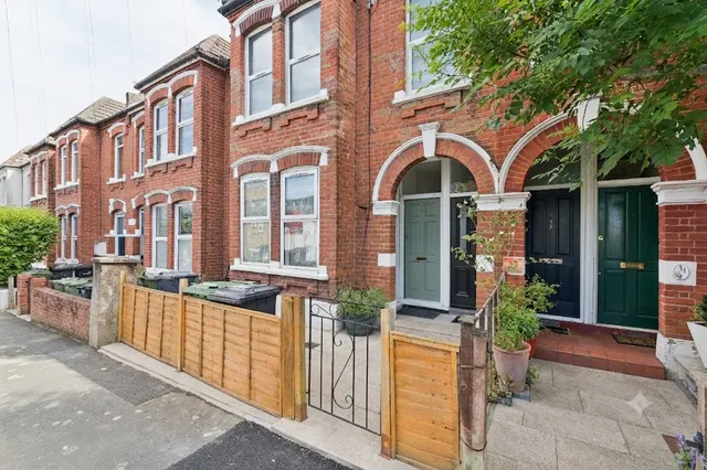 Darlington Road, London, SE27, photo 1
