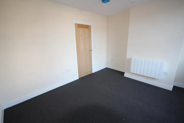 Balfour Street, Burton upon Trent, DE13, photo 2