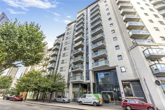 Limeharbour, London, E14, photo 1