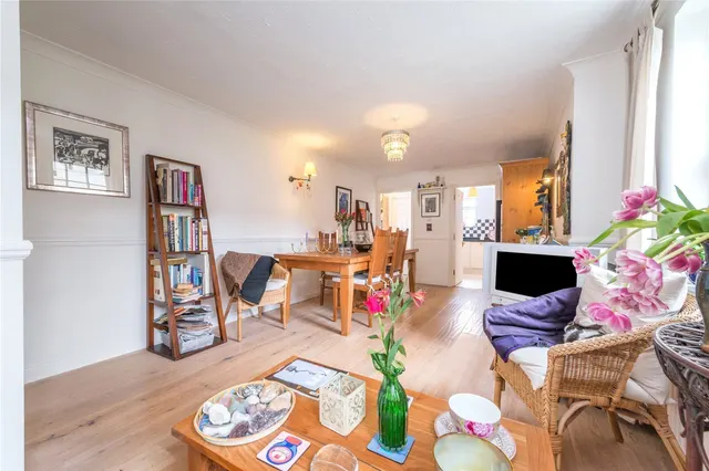 Stapleton Hall Road, Finsbury Park, N4, photo 1