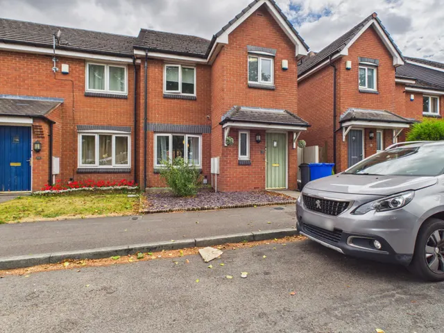 Warrington Street, Fenton, ST4, photo 1