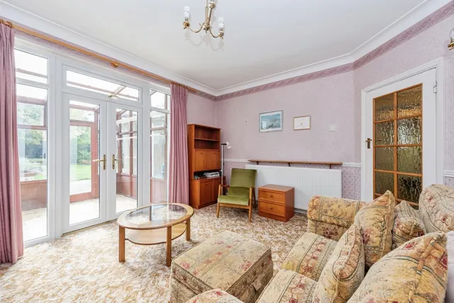 The Manor Drive, Worcester Park, KT4, photo 3