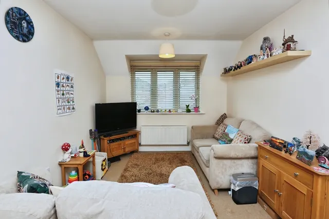 Allbrook Hill, Eastleigh, SO50, photo 3