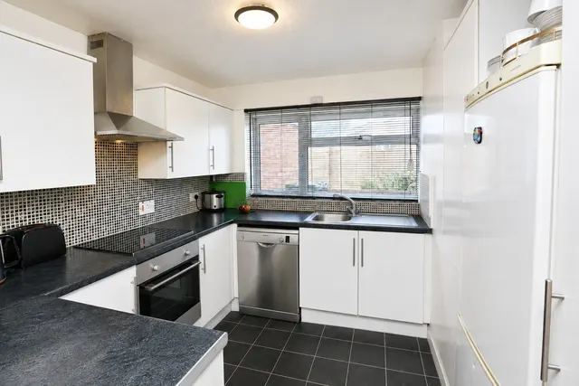 Vian Close, Gosport, PO13, photo 3