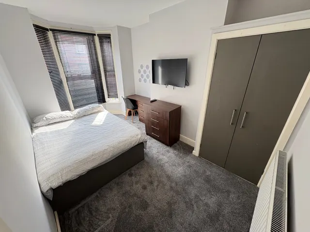Thornville Road, Hyde Park, LS6, photo 2