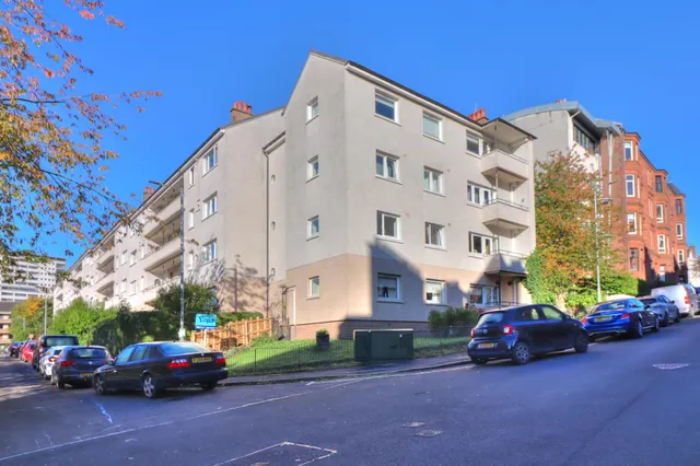 Thornwood Road, Glasgow, G11, photo 1