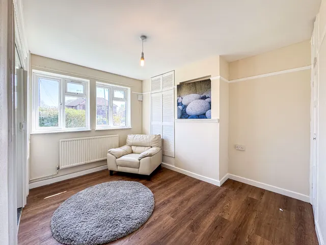 Knebworth Path, Borehamwood, WD6, photo 2