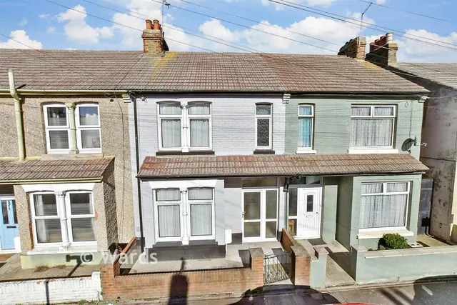 Eva Road, Gillingham, ME7, photo 1