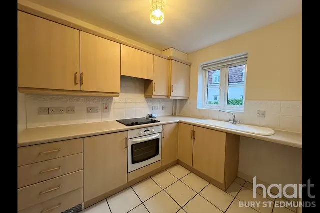 Liberty Close, IP32, photo 2