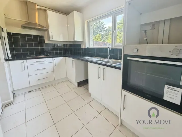 Photo 3 — Mayfield Road, Dudley, West Midlands, DY1