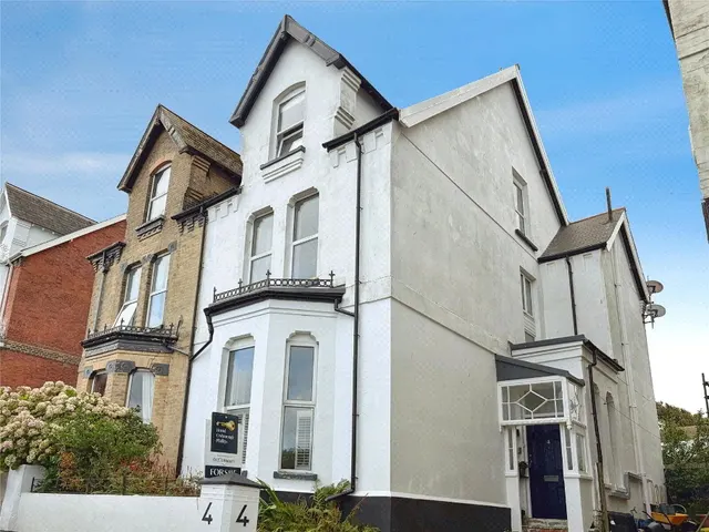 Ilfracombe, EX34, photo 1