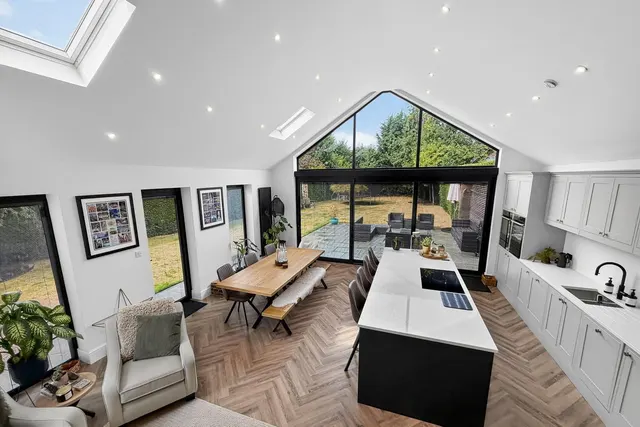 Photo 3 — Heyes Lane, Timperley, Cheshire WA15 6DZ