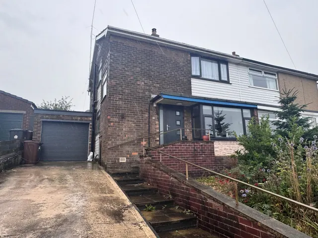 Ashfield Road, High Peak, photo 1