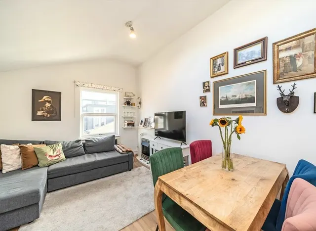 Photo 2 — Mirabel Road, Fulham, SW6