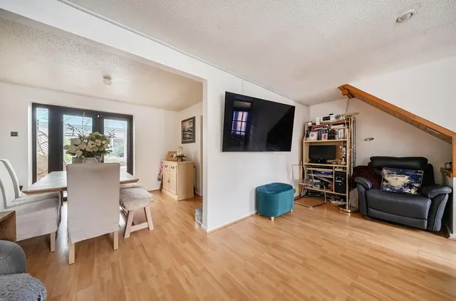 Allonby Close, Lower Earley, RG6, photo 3