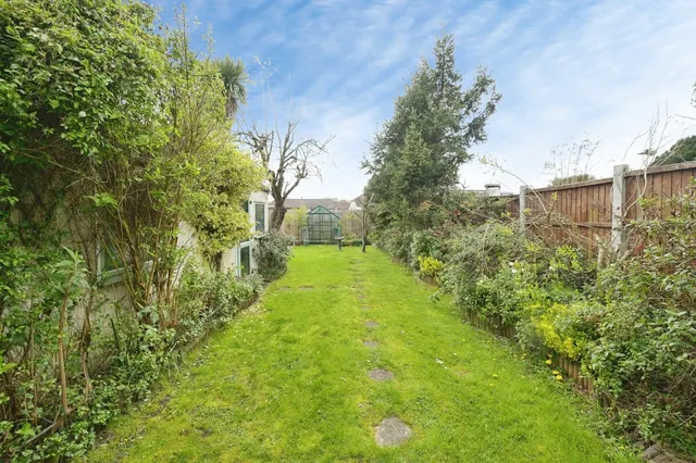 Photo 2 — David Drive, Harold Wood, Romford, Essex, RM3