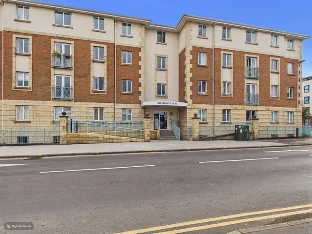 Central, Cheltenham, GL52, photo 1