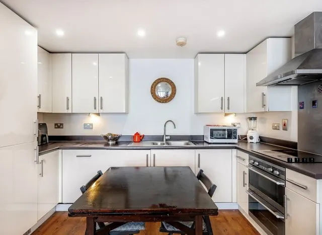 Ramsgate Street, Dalston, E8, photo 2