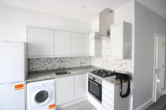 High Street, Camberley, GU15, photo 2