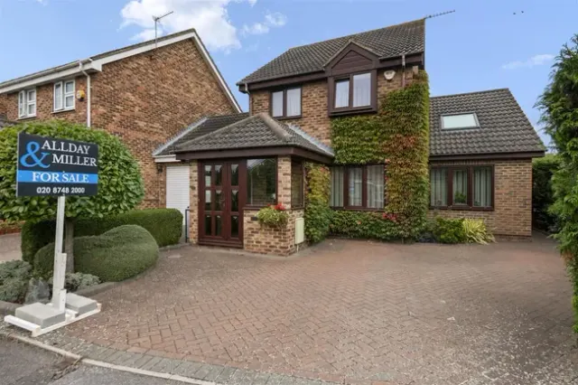 Cosgrove Close, Hayes
