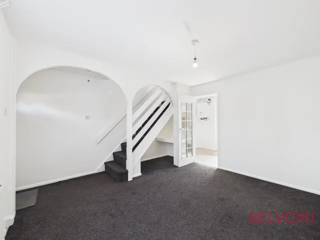 Photo 2 — Ash Crescent, Nuthall, NG16