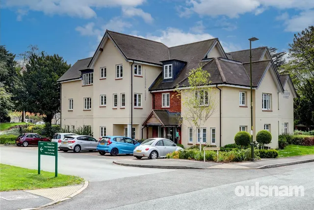 Oak Tree Lane, Bournville, Birmingham, West Midlands, B30 1UB, photo 1