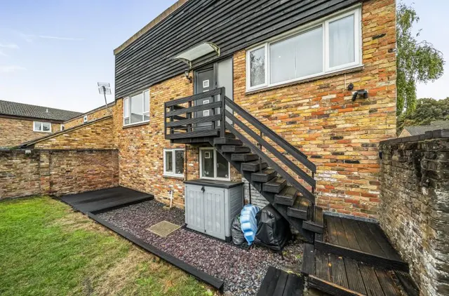 Juniper, Bracknell, RG12, photo 1