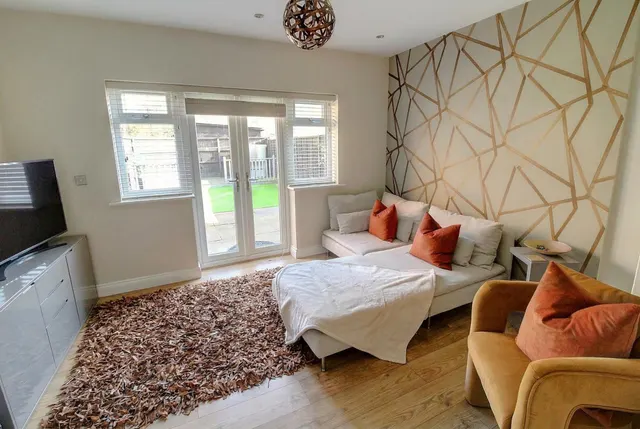 The Green, Croft, LE9, photo 2