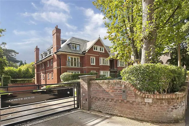 Gower Road, Weybridge, KT13, photo 1